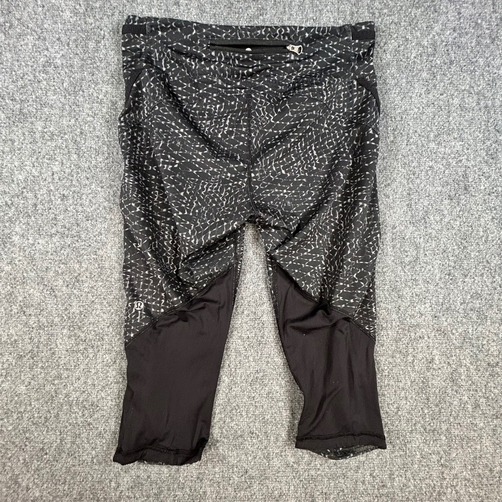 Lululemon Real Quick Crop Leggings 8 Samba Snake Battleship Blk Wht Yoga‎  Capri - Picture 2 of 7